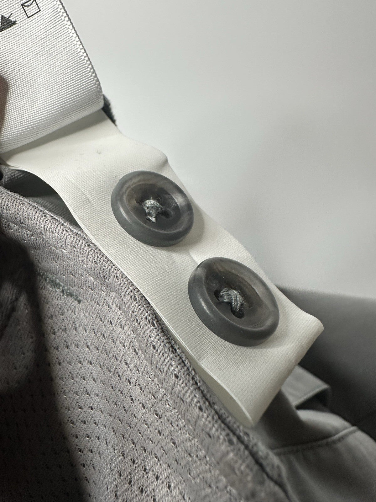 James Perse Y/osemite Performance Cotton Chenos Mens Size 1 32 /30