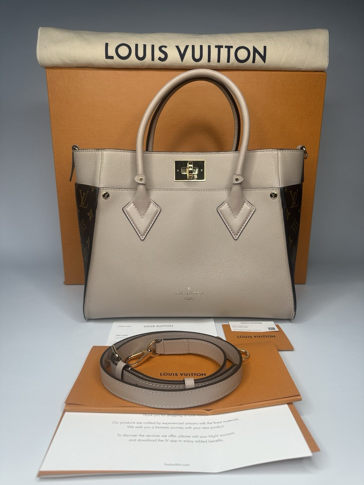 Louis Vuitton On My Side MM Greige MNG Vachetta Leather & Canvas 2025 M58485