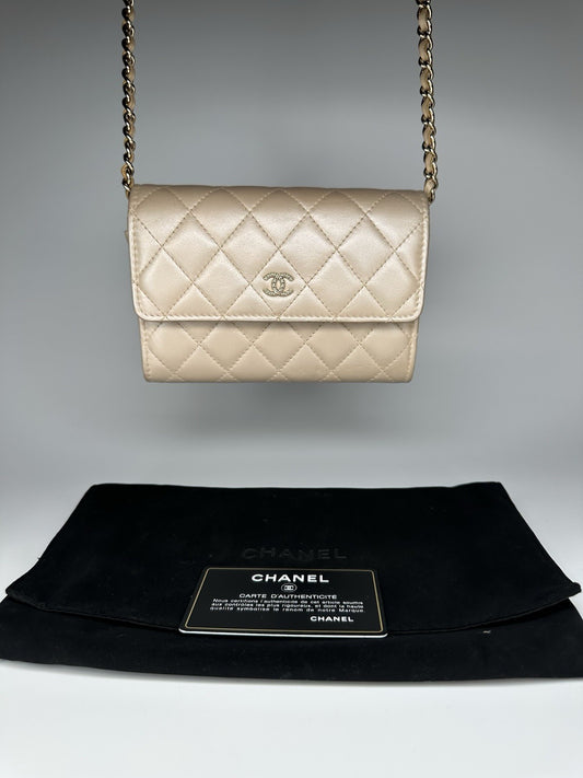 Chanel Lambskin Quilted Pearl Clutch With Chain Bag