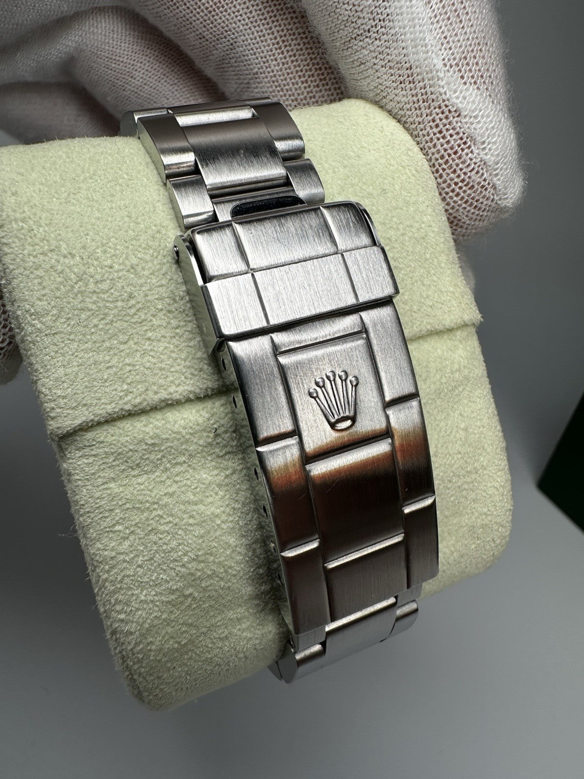 Rolex Submariner Date 16610LV Kermit 50th Anniversary 2009 Full Set Unpolished