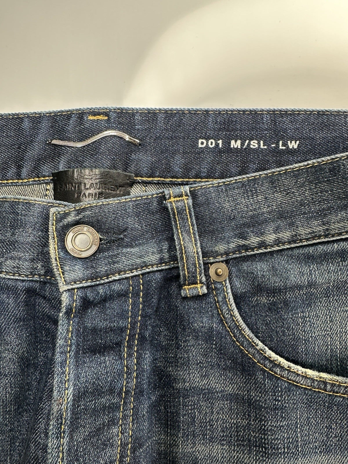 Saint Laurent D01 Slim 32 Natural Fading / Patina Amazing Jeans