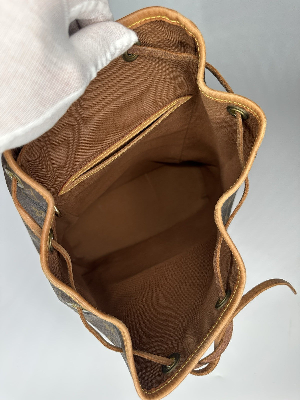 Louis Vuitton Montsouris (PM) Rucksack Backpack M51136 Monogram January 2000