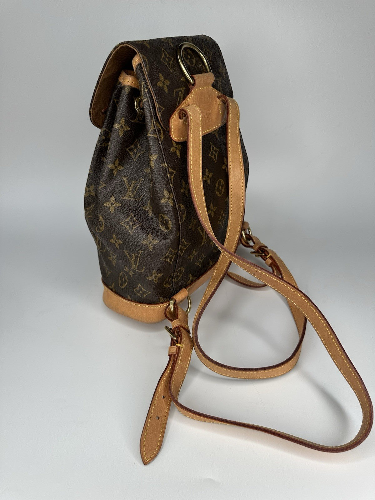 Louis Vuitton Montsouris PM Rucksack Backpack Monogram March 2003 M51136