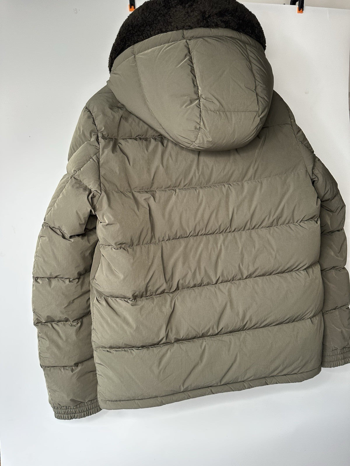 Moncler Marcelettes Hooded Teddy-Trimmed Short Down Jacket Size 3 (Large) Khaki
