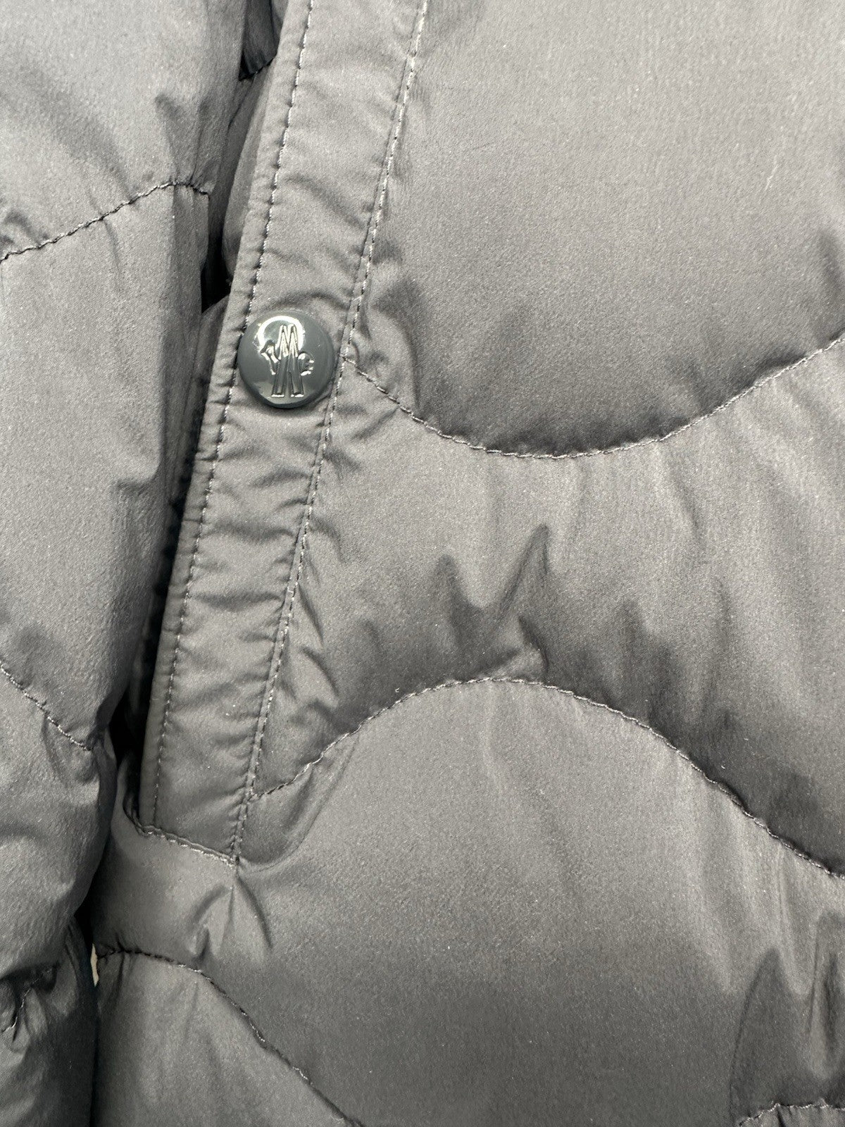 Moncler Giubotto Borely Navy Jacket Mens Size 3 / Large Black Badge