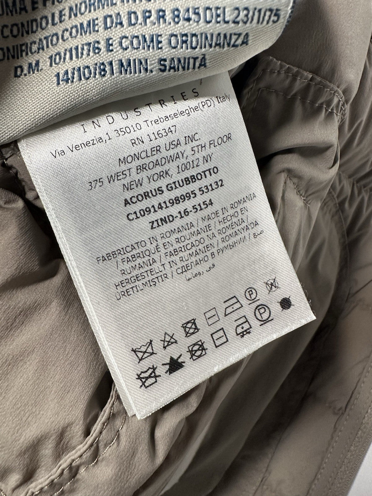 Moncler Acorus Giubbotto Light Khaki Jacket Size 5 (X Large) Fits Large