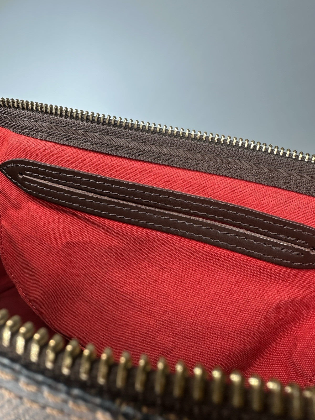 Louis Vuitton Speedy 30 in Damier Ebene Canvas Excellent Condition