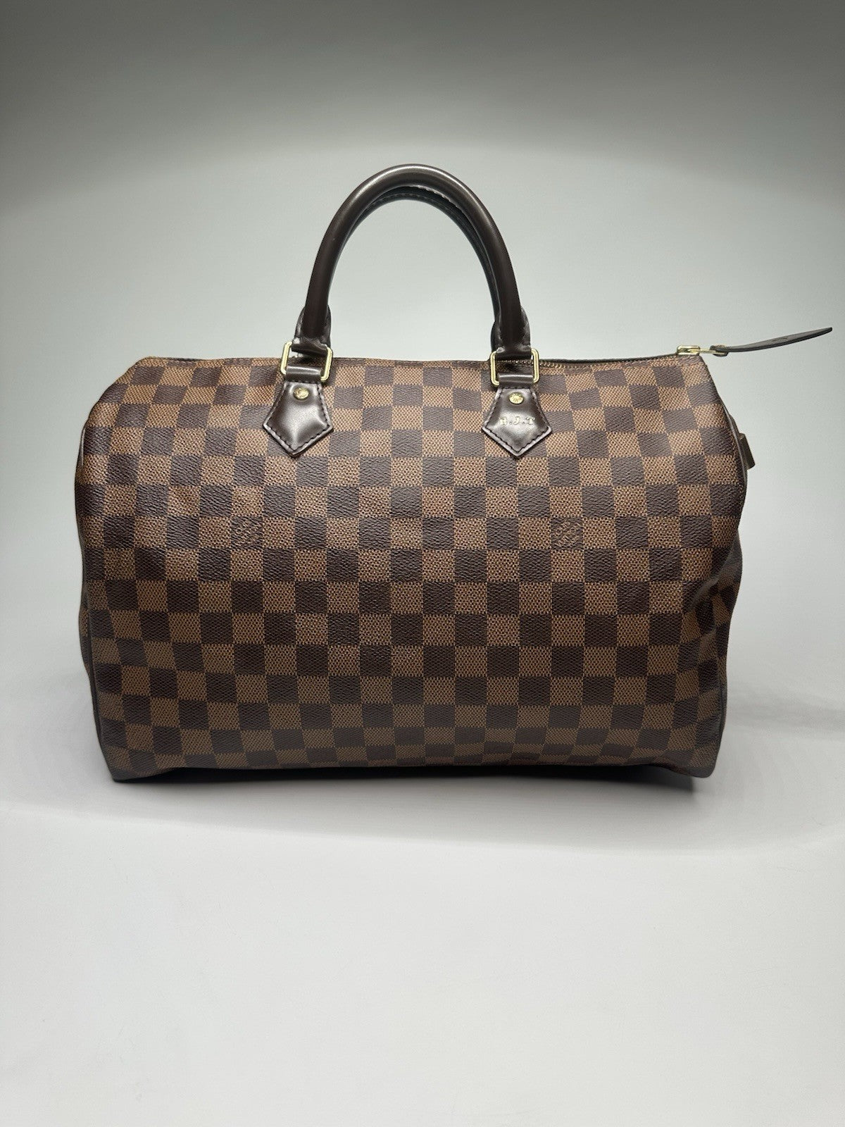 Louis Vuitton Speedy 30 in Damier Ebene Canvas Excellent Condition