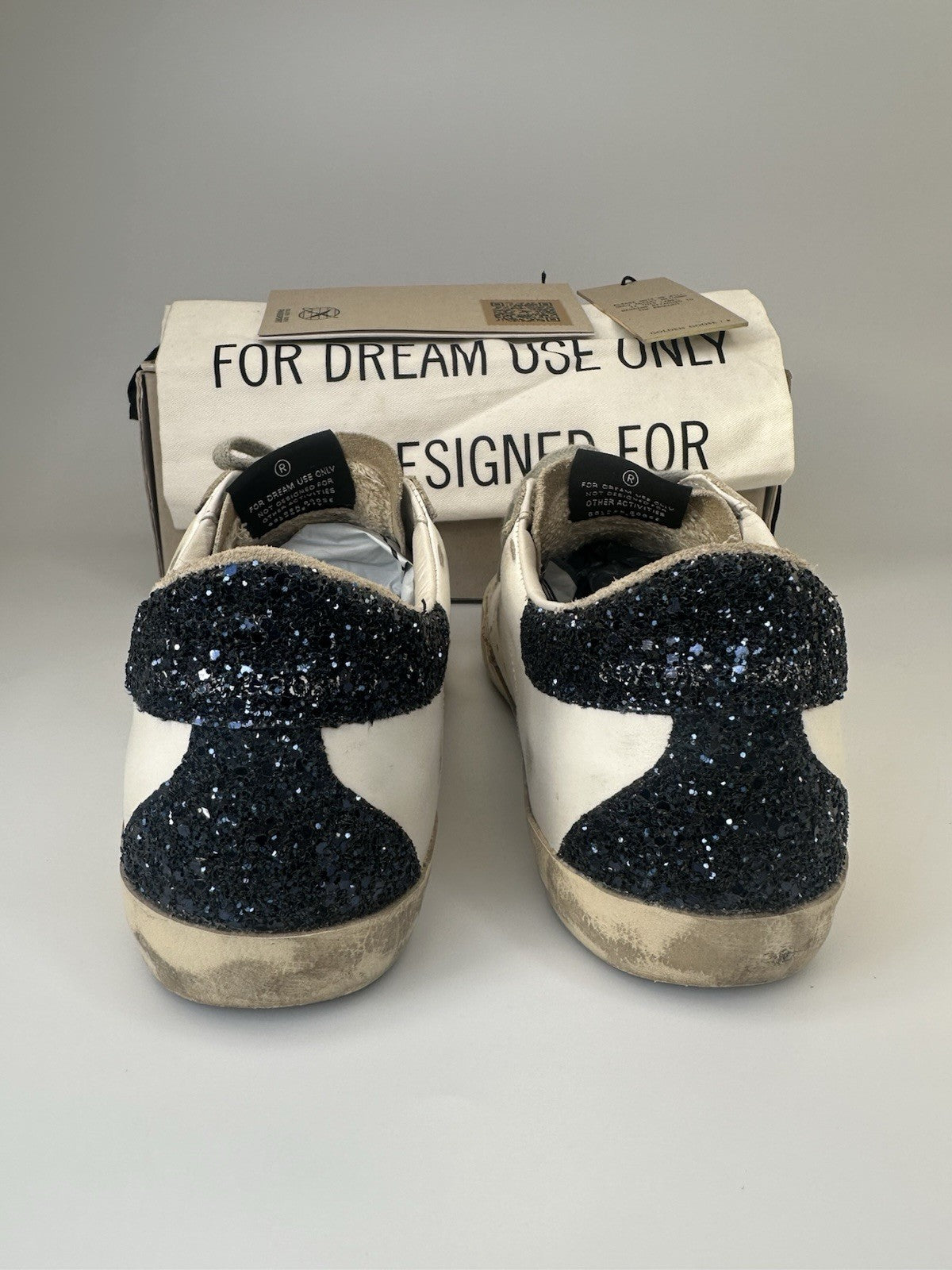 Golden Goose GGDB / SSTAR Sneakers With Box, Dustbag & Passport EU39 UK6