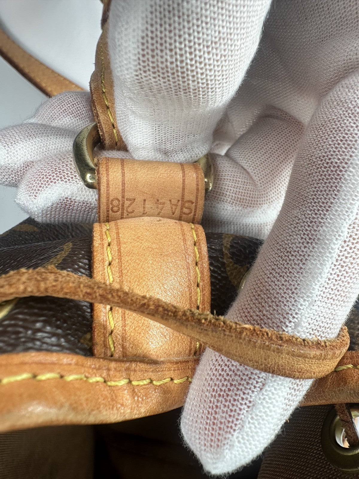 LOUIS VUITTON 2018 Noe BB Crossbody Shoulder Bag M40817 Monogram Canvas Leather