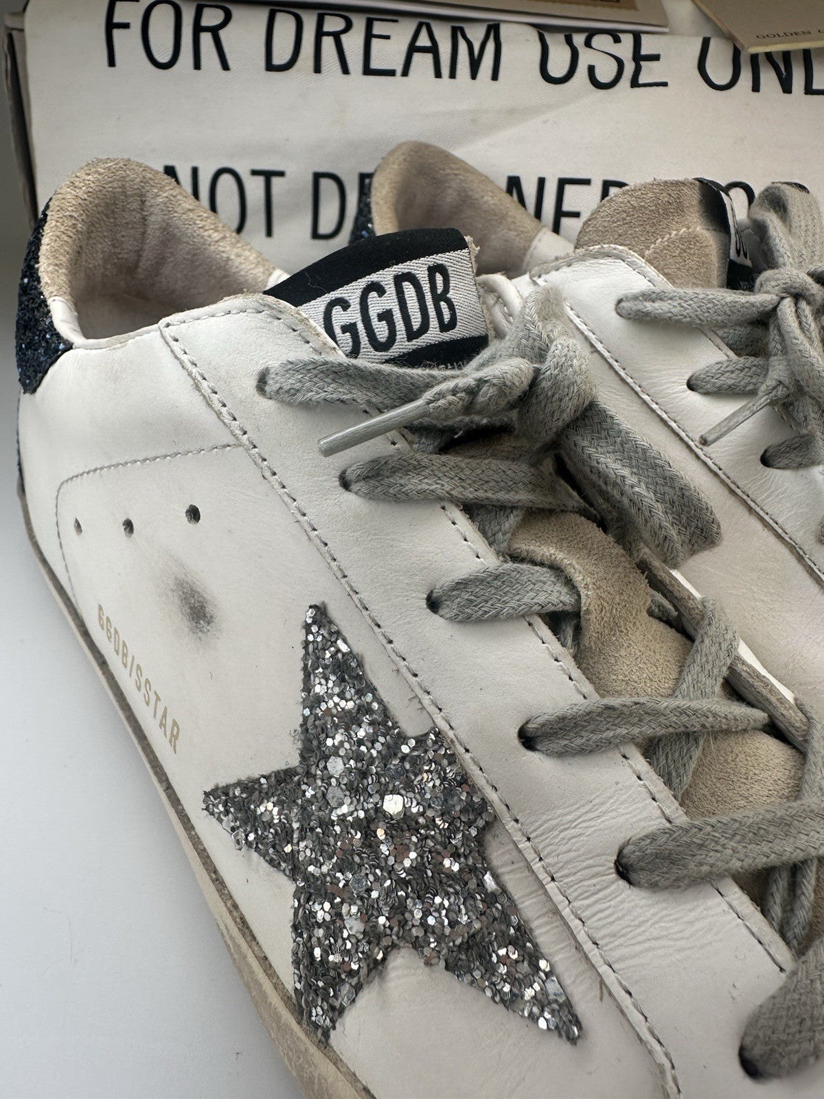 Golden Goose GGDB / SSTAR Sneakers With Box, Dustbag & Passport EU39 UK6