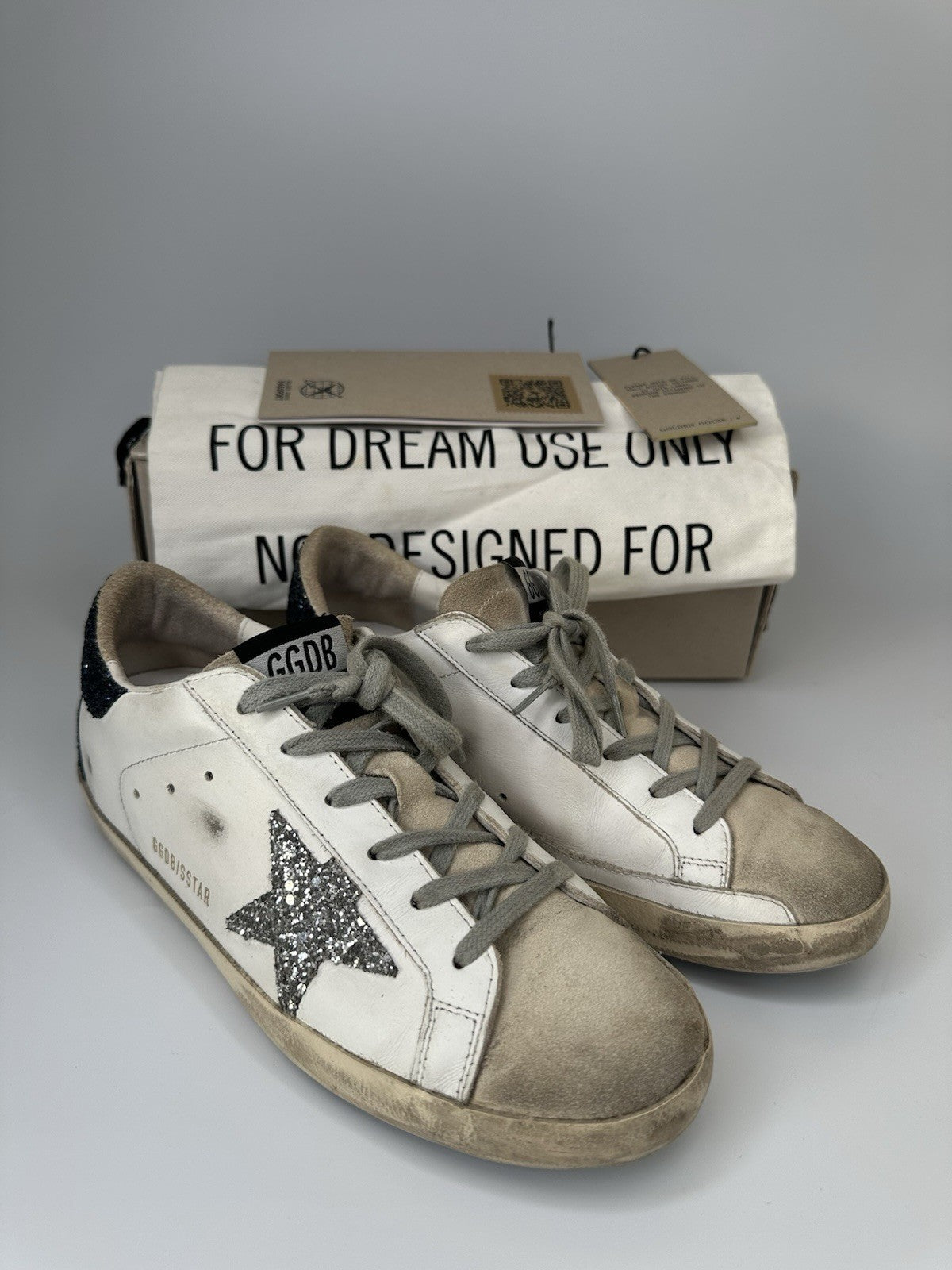 Golden Goose GGDB / SSTAR Sneakers With Box, Dustbag & Passport EU39 UK6