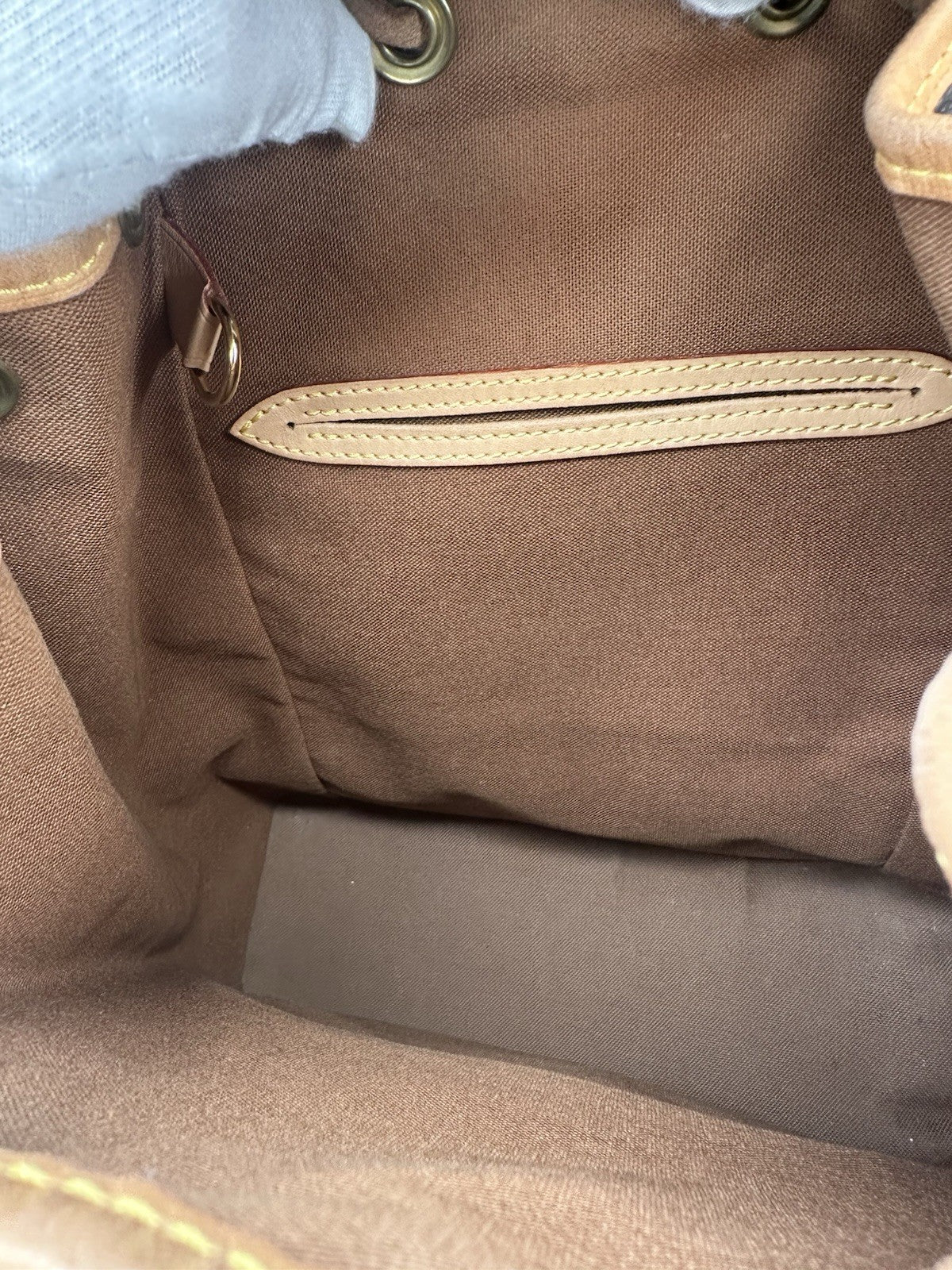 Louis Vuitton Montsouris PM Rucksack Backpack Monogram March 2003 M51136