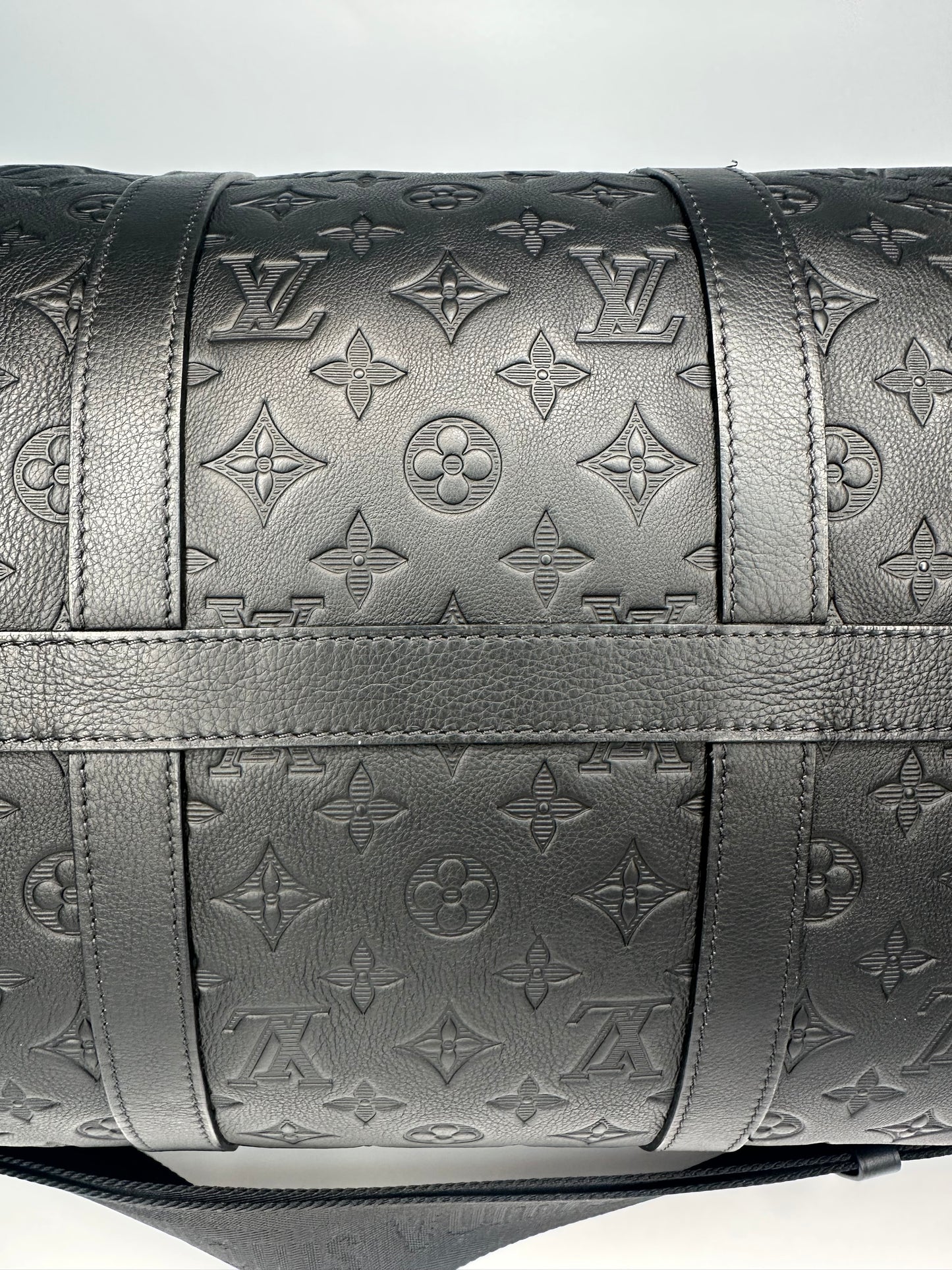Louis Vuitton Keepall Bandoulière 50 Monogram Shadow Black Leather