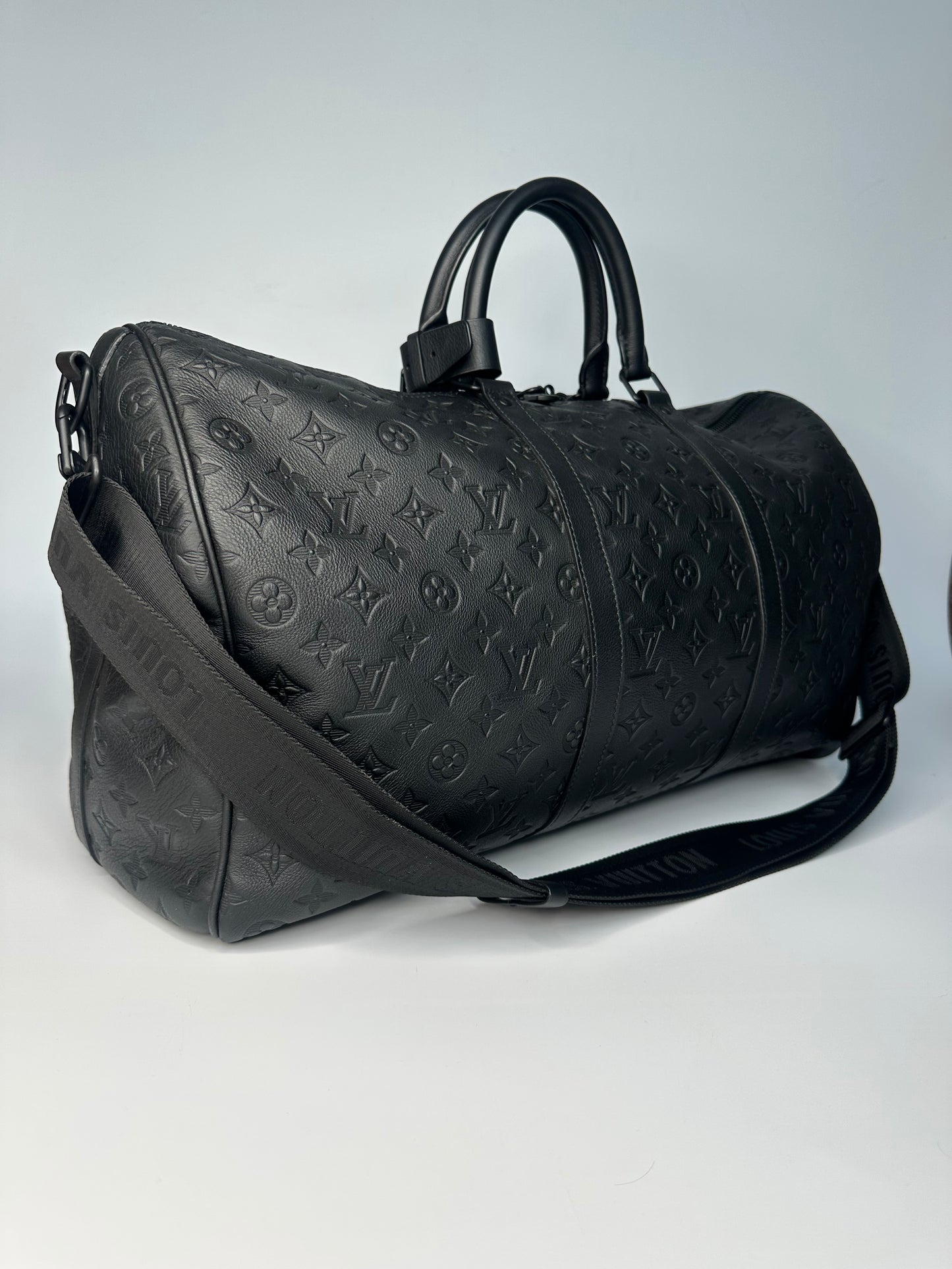 Louis Vuitton Keepall Bandoulière 50 Monogram Shadow Black Leather