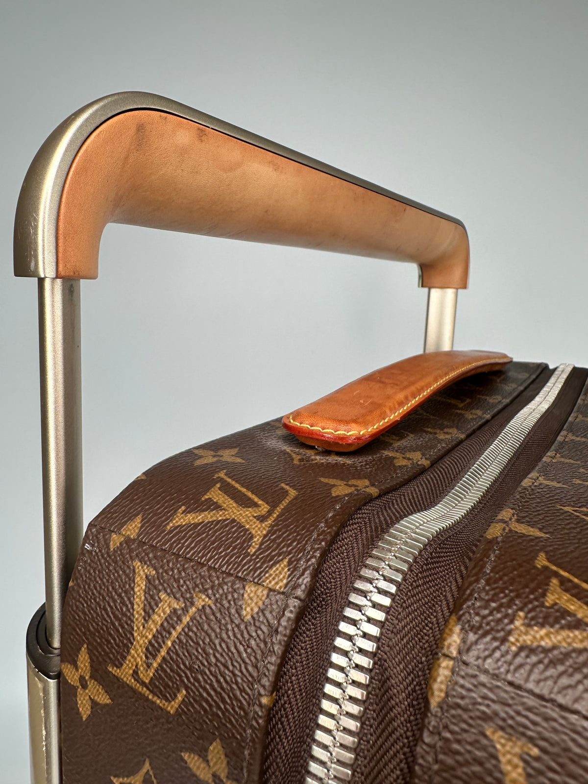 Louis Vuitton Horizon 55 Hand Luggage Carry On Case LV Monogram Brown & Beige (2)