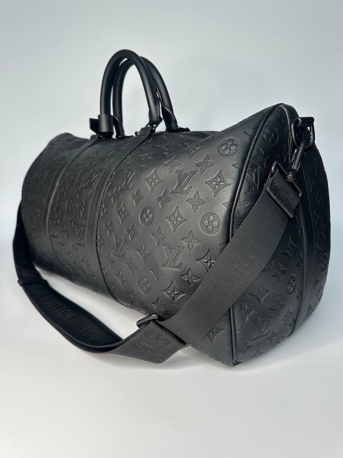 Louis Vuitton Keepall Bandoulière 50 Monogram Shadow Black Leather