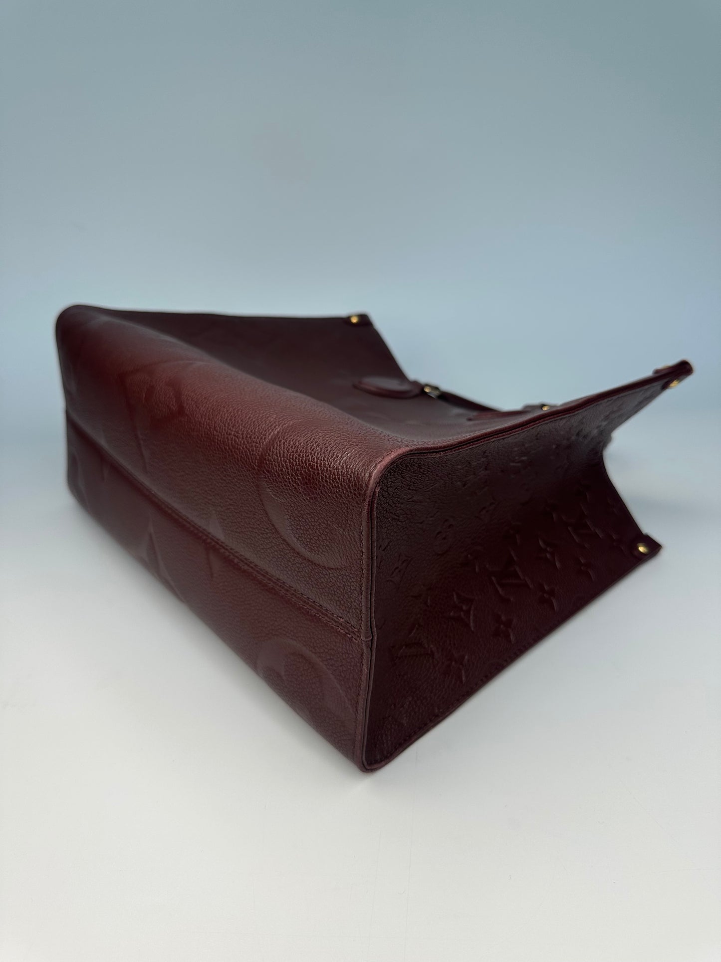 Louis Vuitton OnTheGo MM - M46601 - Wine - Leather
