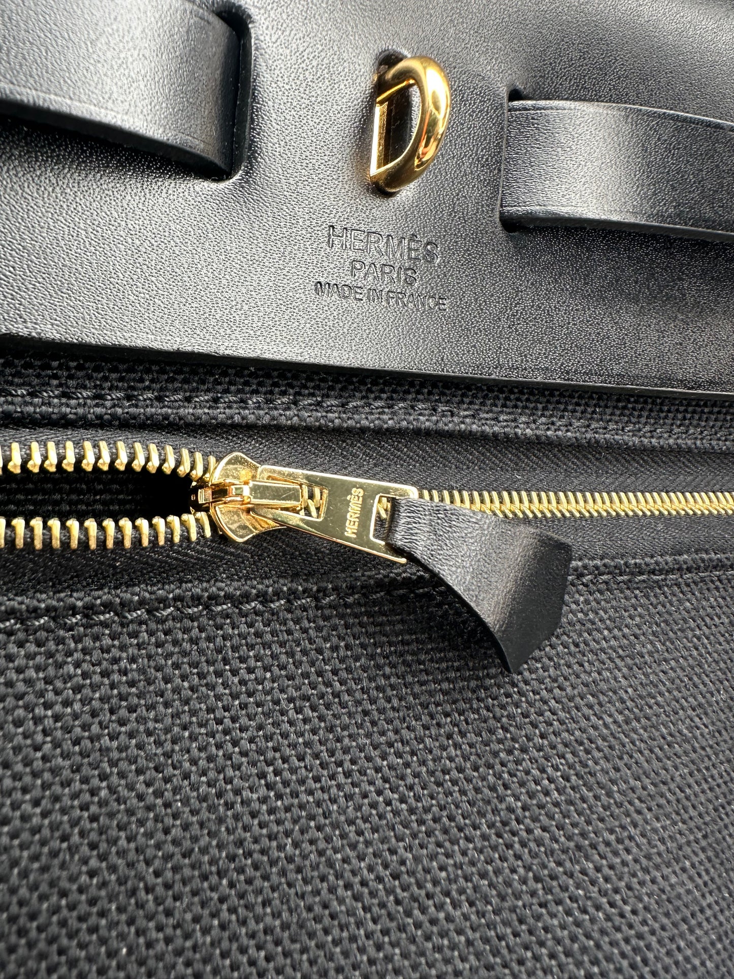Hermès Herbag 31 Black / Noir with Gold Hardware (Full Set)