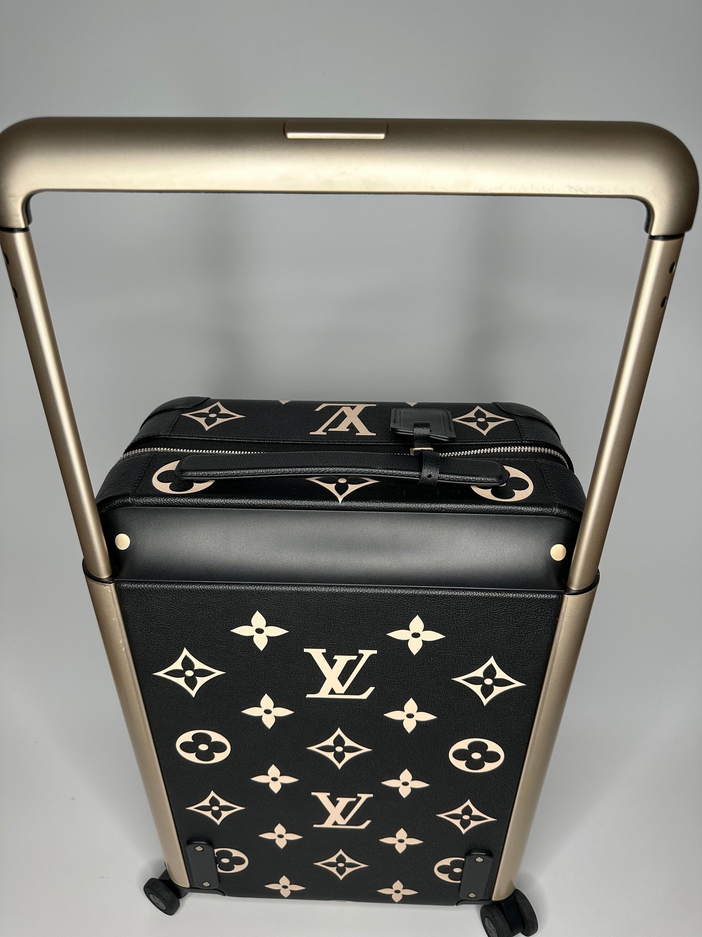 Louis Vuitton Horizen 55 Empreinte Leather Limited Edition