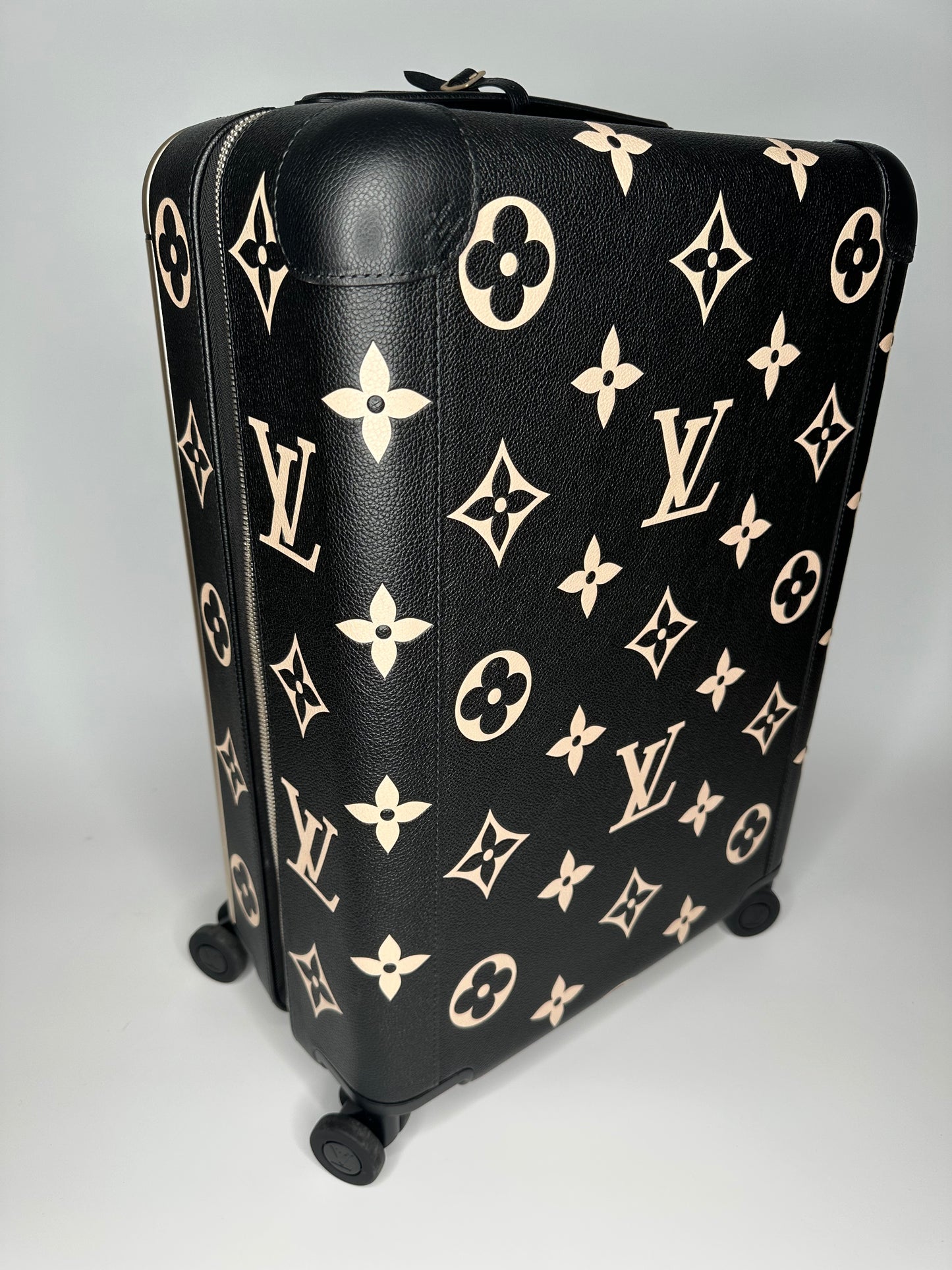 Louis Vuitton Horizen 55 Empreinte Leather Limited Edition