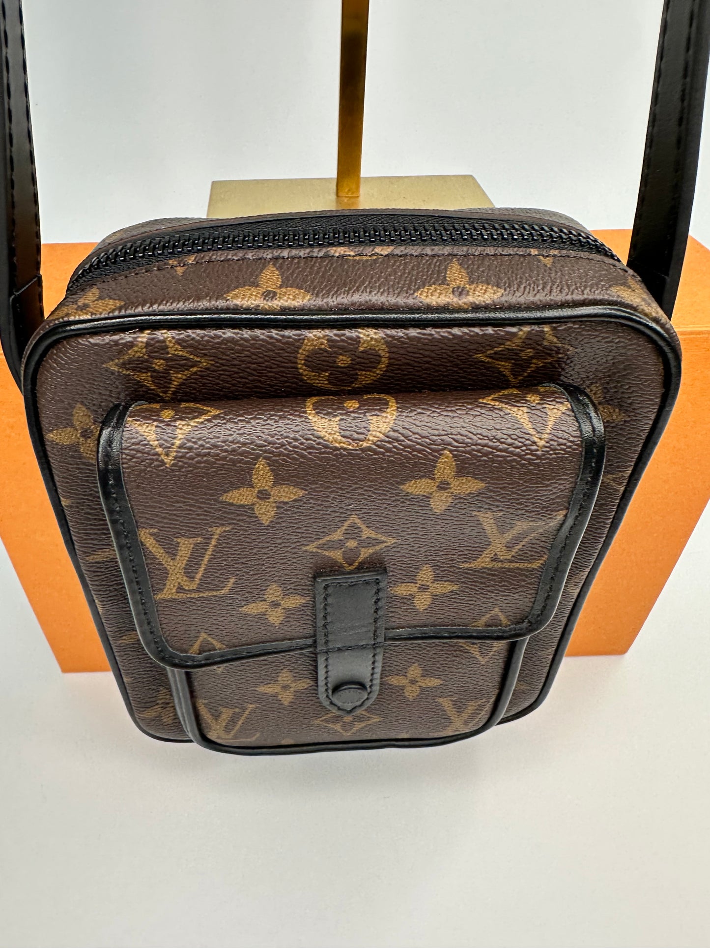 Louis Vuitton Virgil Abloh Christopher Wearable Wallet Bag M69404