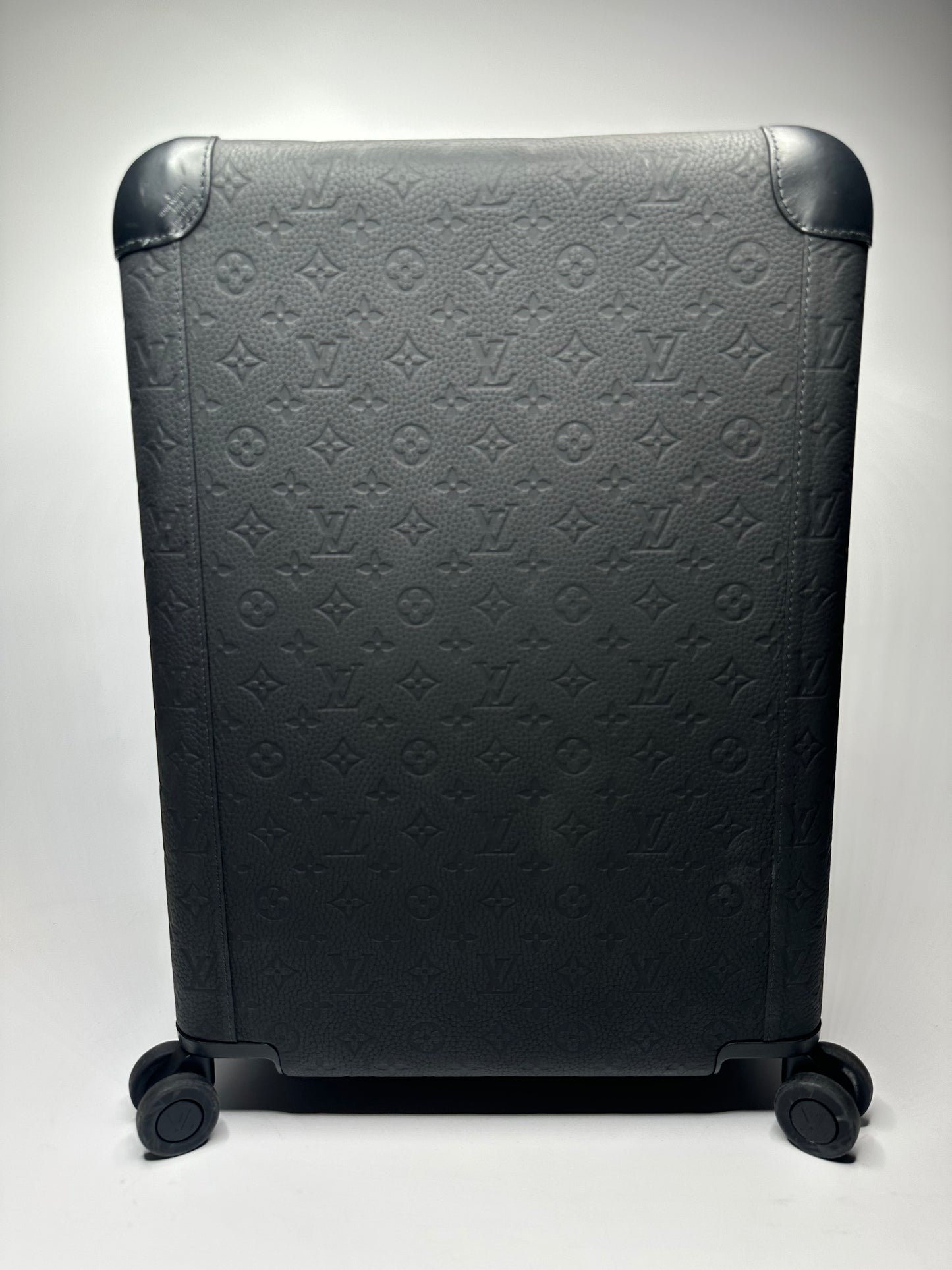 Louis Vuitton Horizon 55 Black Taurillon Leather Shadow Edition RRP £3600