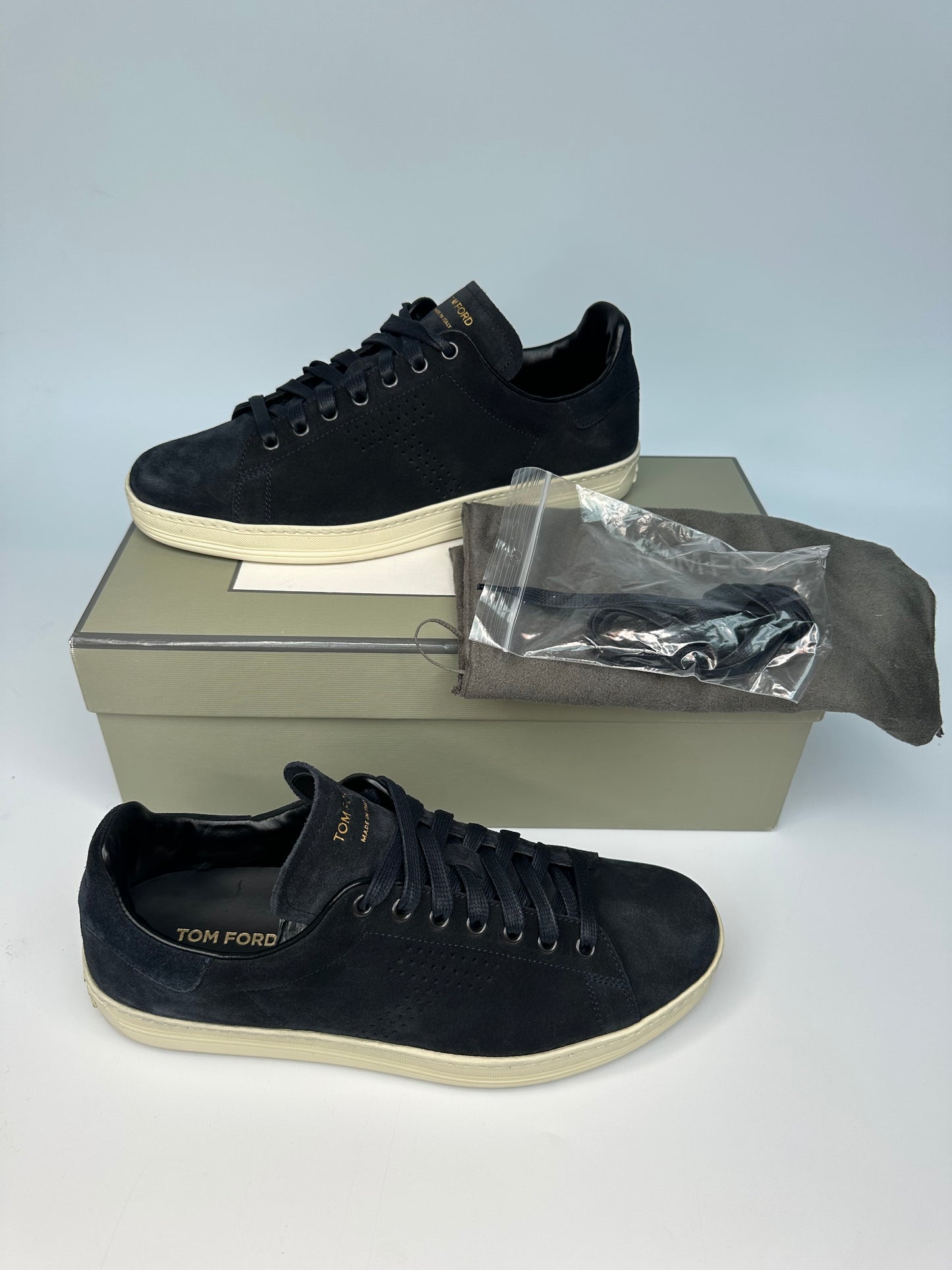 Tom Ford Trainers UK9 RRP £890 Dark Navy Blue Suede