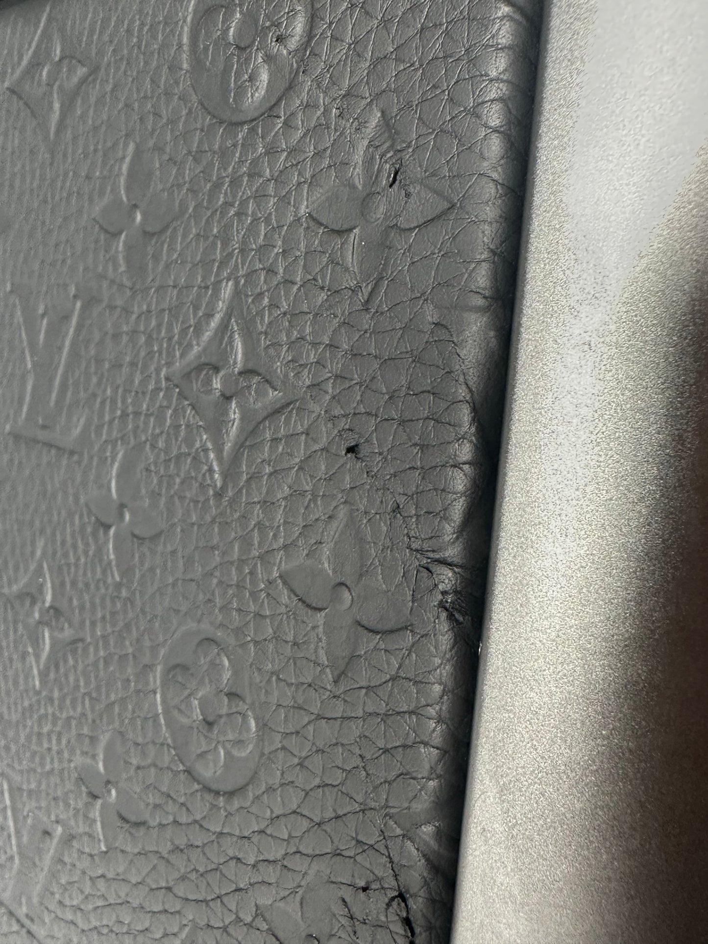 Louis Vuitton Horizon 55 Black Taurillon Leather Shadow Edition RRP £3600