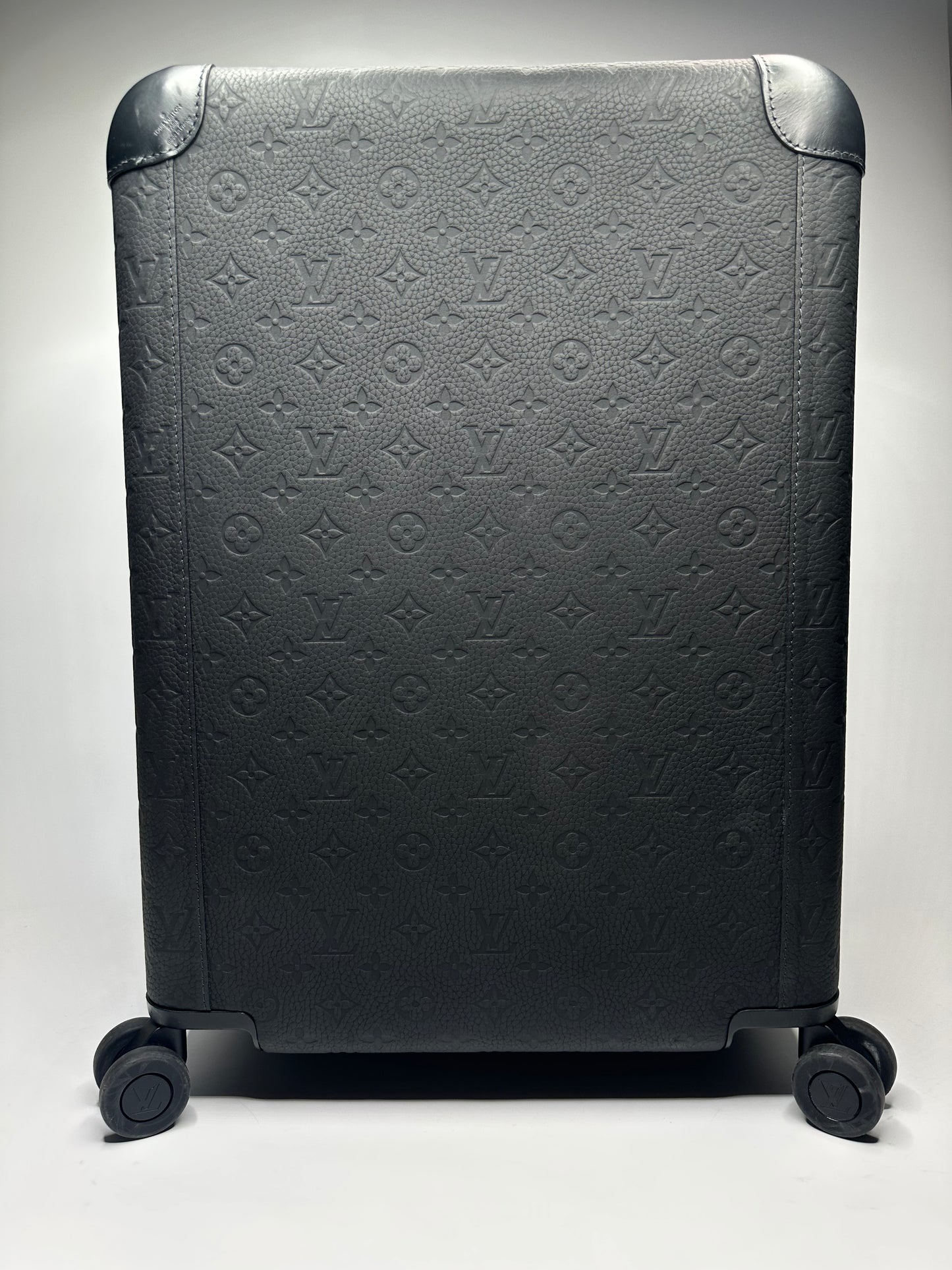 Louis Vuitton Horizon 55 Black Taurillon Leather Shadow Edition RRP £3600