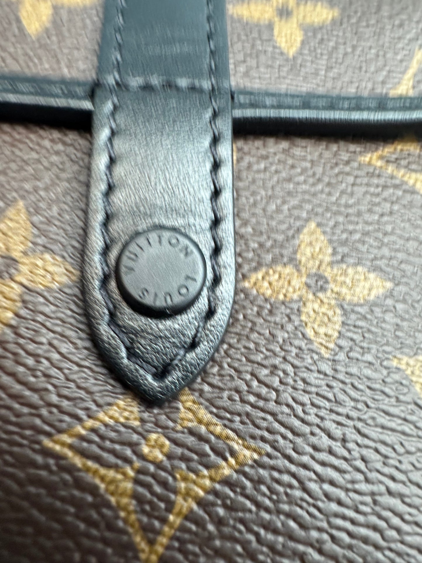 Louis Vuitton Virgil Abloh Christopher Wearable Wallet Bag M69404